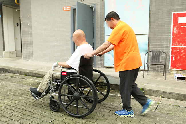 �������o�ϡ����B(y��ng)�ϙC��(g��u)������g�o��T