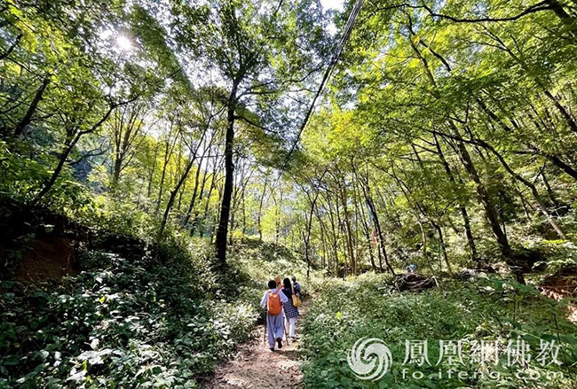 һ�����L��108���ʥ�E���L����̵ēu�@�K��ɽ