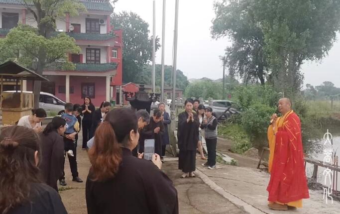 �r(n��ng)�v���³�������ꎷ��A���e��ԡ���߷�������(hu��)