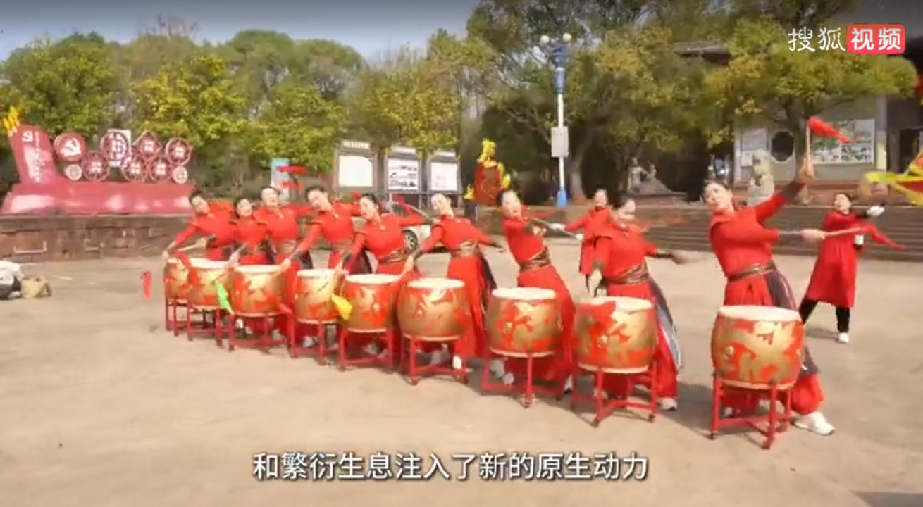 ��֮�Q ��֮�L(f��ng)��������Ů�ӹ����(du��)����l(xi��ng)������