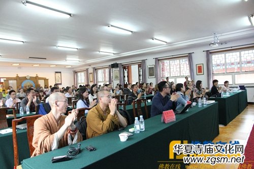 �ڶ������_ɽ�������H��ӑ���A�M�]Ļ