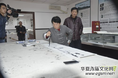 �������Ļ������������̈��_�I(y��)�c���ڲ�ƽ�^(q��)ʮ����¡���e��