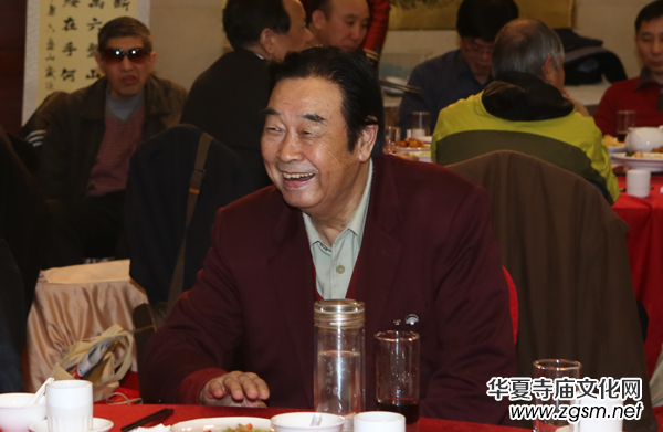 �׶�����o(j��)��ë��ϯ�Q��123������Մ�����мt����Ժο����ͬ־����(li��n)�x���ھ��e��