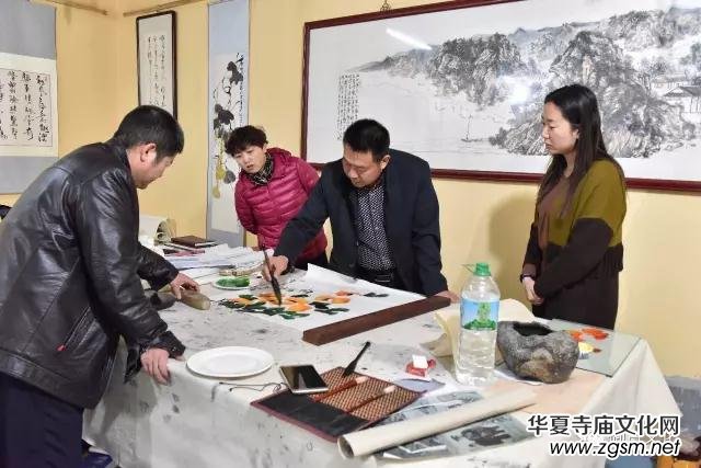 ƽ�ȅ^(q��)ɽ�|�f�(zh��n)С���P(gu��n)������~�L(zh��ng)���x��(w��)�k����ҹУ