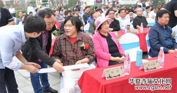 �A��·�ϡ�����܊���g(sh��)��Ʒչ�ڻ��h�e�k