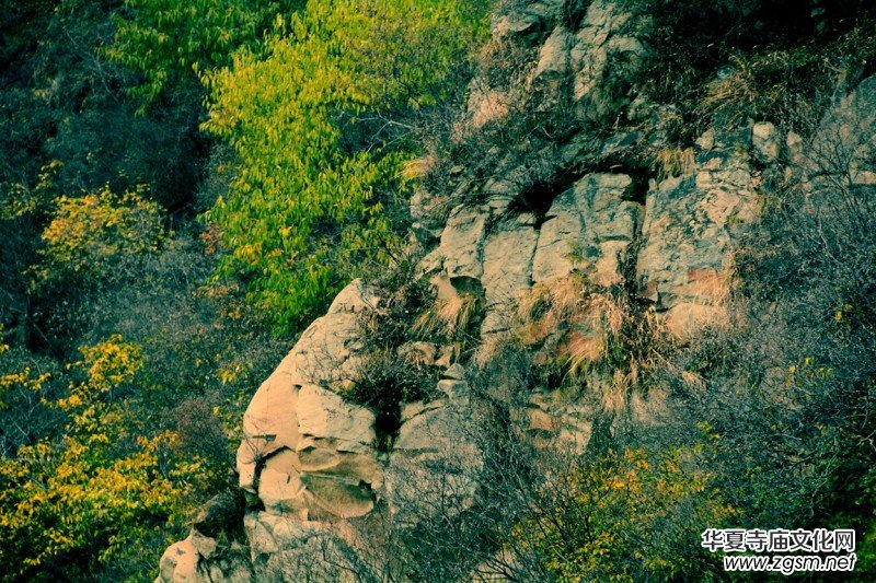 ����ɽ��ʯ�����Ȫ�澰