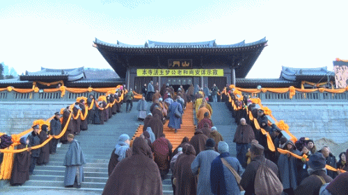 ���_ɽ�������e�Љ��L��ʾ��׷˼���