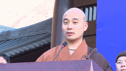 ���_(t��i)ɽ�������e�Љ�(m��ng)���L(zh��ng)��ʾ��׷˼���(hu��)