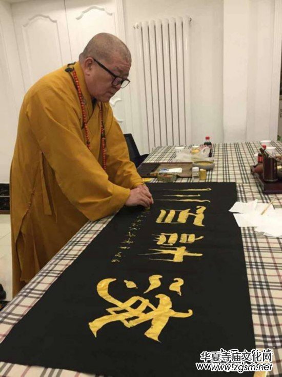 ��x������������Ʒչ�[���Ļ���ӑ����ɽ�������³ɹ��e�k