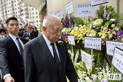 ����(n��i)�����׷˼�̈́e���W(xu��)̩�������U