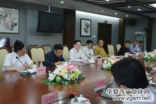 ȫ�����ڽ̈F(tu��n)�w(li��n)ϯ����Ε��h�ھ��e�� �W(xu��)��(x��)����������