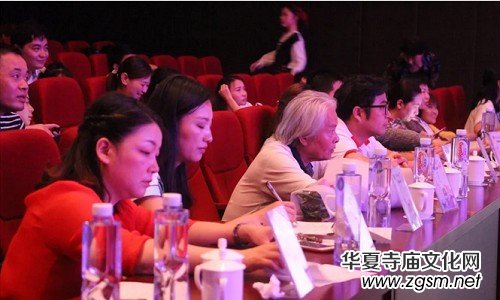 2018����ɫ���١�����ِ�^(q��)������Ļ