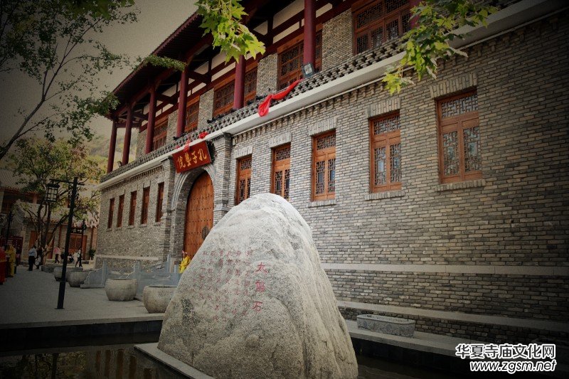 �t�¹Ⱦ��^(q��)�t��С�(zh��n)��Ӱ����Ц���z