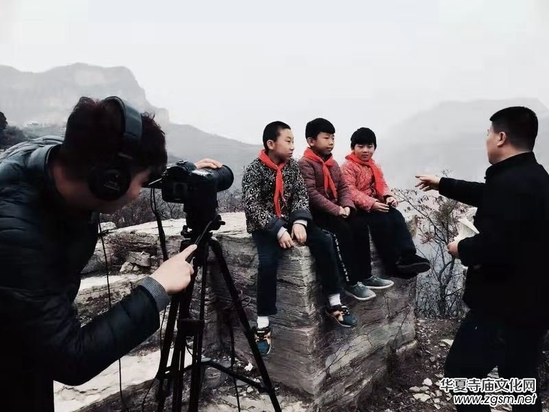 ����Ӱ���҂�һֱ��·�ϡ�����ȸӰҕ����������