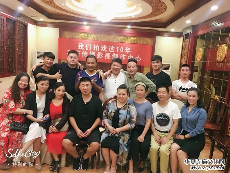 ����Ӱ���҂�һֱ��·�ϡ�����ȸӰҕ����������