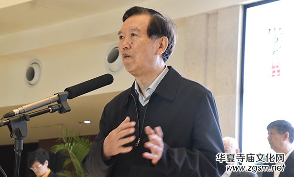 ���ߌá�����ƽ�� ˮī���f����(sh��)��(hu��)չ�ڱ���ƽ���_(k��i)Ļ