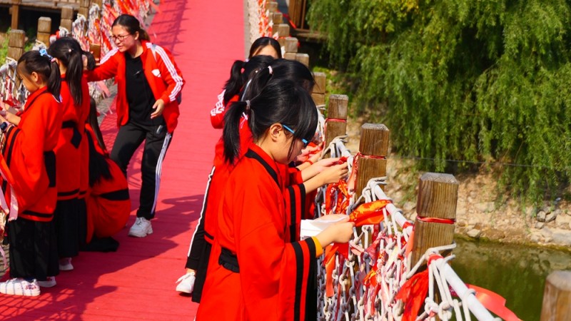 ��(li��n)���U�������W(xu��)���ޠI�I(xi��n)�Y���70�A�Q