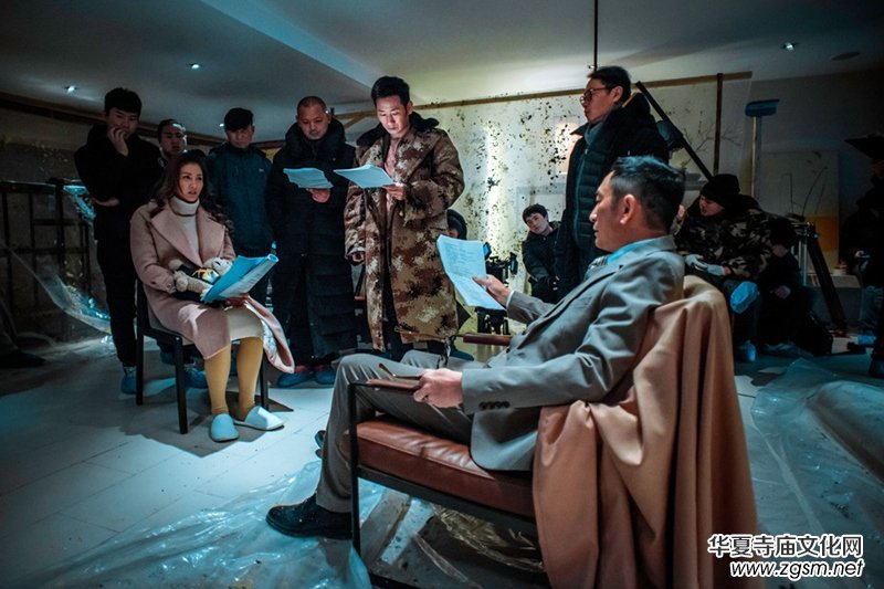 �Ӱ��վס��С͵�����n 12��28�� �S��ϲ���g�������R�q�n