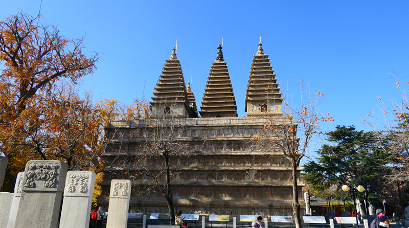 ��������ɫ