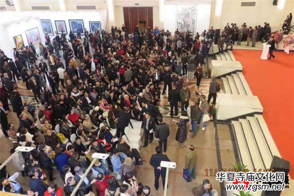 �Ї��������ӑ�(y��ng)����ϯ���������顱ˇ�g(sh��)����Ʒ(li��n)չ�Ϻ��_Ļʽ