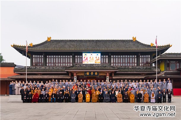 �Ї���̅f(xi��)���ھŌ�������ʿ��ί�T�����h�ڶ�üɽ���UԺ�e��