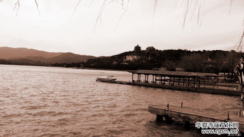 �����U�͈@ �Ŀ����������ľ�ɫ