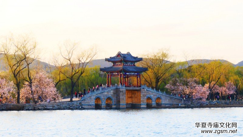 �����U�͈@ �Ŀ����������ľ�ɫ