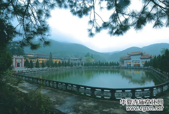 ������Ժ  ����ѩ���ʥ�U��