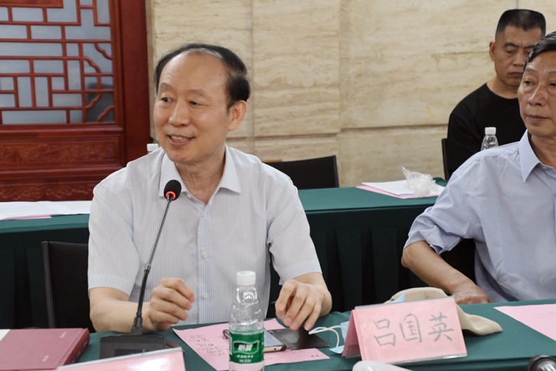 ����ꖡ��Ї��tɫ���g(sh��)ʷ���װl(f��)ʽ�ߌW(xu��)�g(sh��)��ӑ���ھ��ɹ��e�k