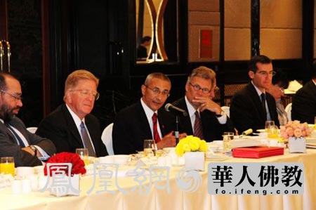 �W(xu��)�\(ch��ng)����Մ�ڽ��Ļ����·�(gu��)�����c��(j��ng)����(j��)���е�����