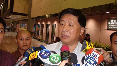 �~С�ĵ��_�����c��(z��i) �ؑ�(y��ng)�_هԒ�}