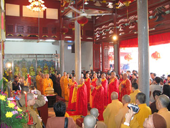 �ķ�ӿԴ�U���e����Ժ����߷����_(k��i)�ⷨ��(hu��)