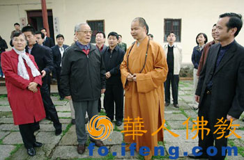 �t�����ό��y�����L�ƾ�ɽ����U��