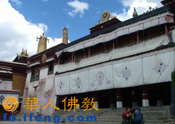 ���_ɫ���»֏ͷ������