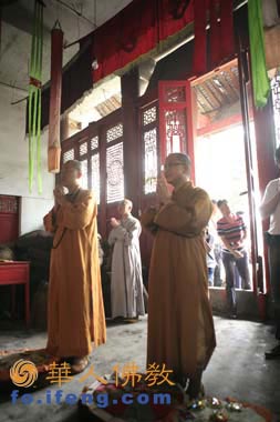 �ӱ����ֶU�¾��130�fԪ�ޏ�(f��)��(z��i)�^(q��)��Ժ