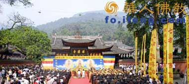 �Ĵ���üɽ��̅f(xi��)��¡�؆���׷�]�����ж��󷨕�