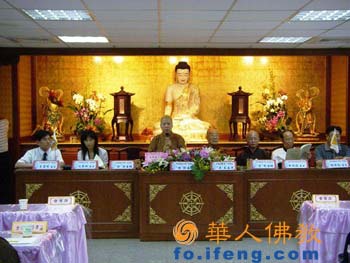 ���A�����������_�����Ω�o�������֕��h