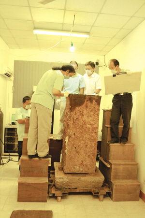 大報恩寺 鐵函開啟 佛寶現(xiàn)世 全景記錄 大報恩寺 鐵函開啟 佛寶現(xiàn)世 全景記錄