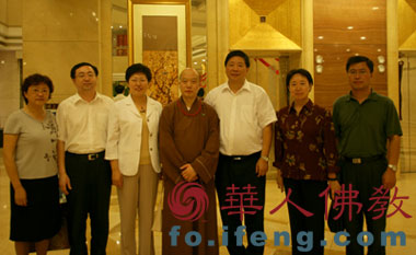 ���(y��ng)�������e�С���ǧ��֮����Ʒ�����ն������(hu��)