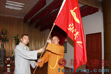 �׌����ڷ���Ļ���(ji��)�_Ļ