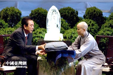 ������L�C�������ɰ���۟o߅