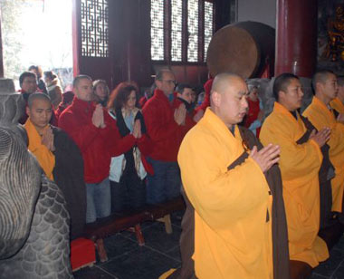 ��Ϧҹ�������e��������ײ犷���