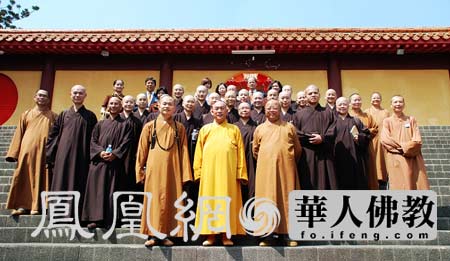 �ĵ����������ɽ�����m(x��)���}�󎟶�