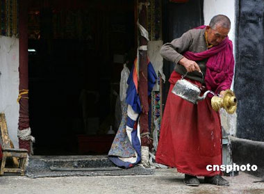 �����ܰ���ɮ����ϴ�Y��ӭ����