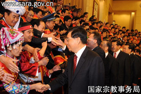 �ڽ�ϵ�y(t��ng)ȫ��(gu��)����F(tu��n)�Y(ji��)�M(j��n)��ģ�����w��ģ����(g��)������