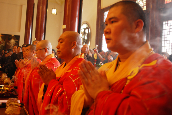 �|��ɽ������¡���e�д��ی���ȫ�÷����_�ⷨ��(hu��)