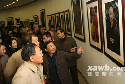 �����C?ጼҡ����G��������}�zӰչ�_Ļ