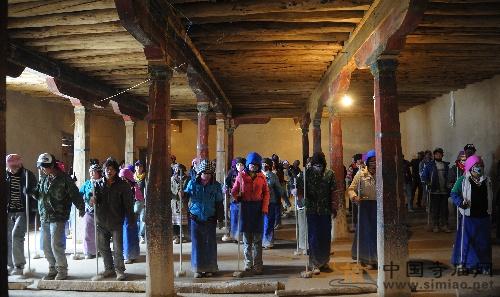 ��������Ͷ��S�������R�_���߂��|