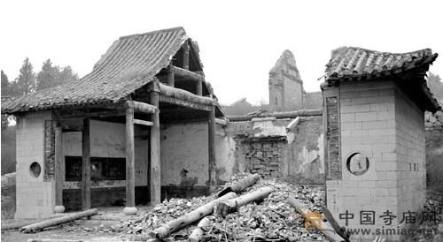 ɽ�|������400�����ɽ������������