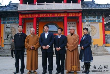 �з��f(xi��)�ؕ��L����һ�п�������|��ɽ�뻯�U��